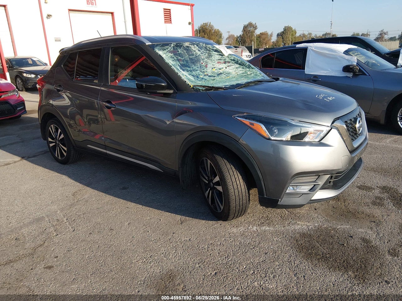 2018 NISSAN KICKS SR