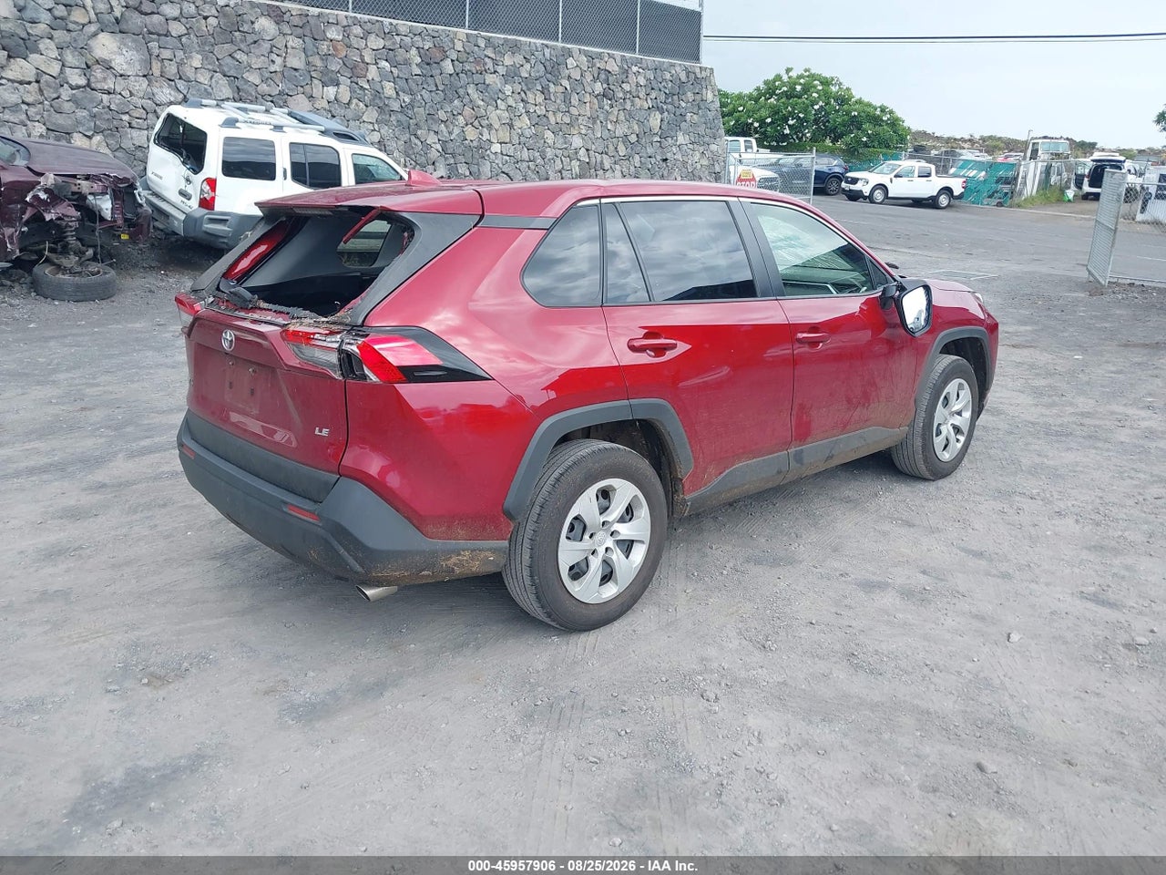 2024 TOYOTA RAV4 LE · 4/11