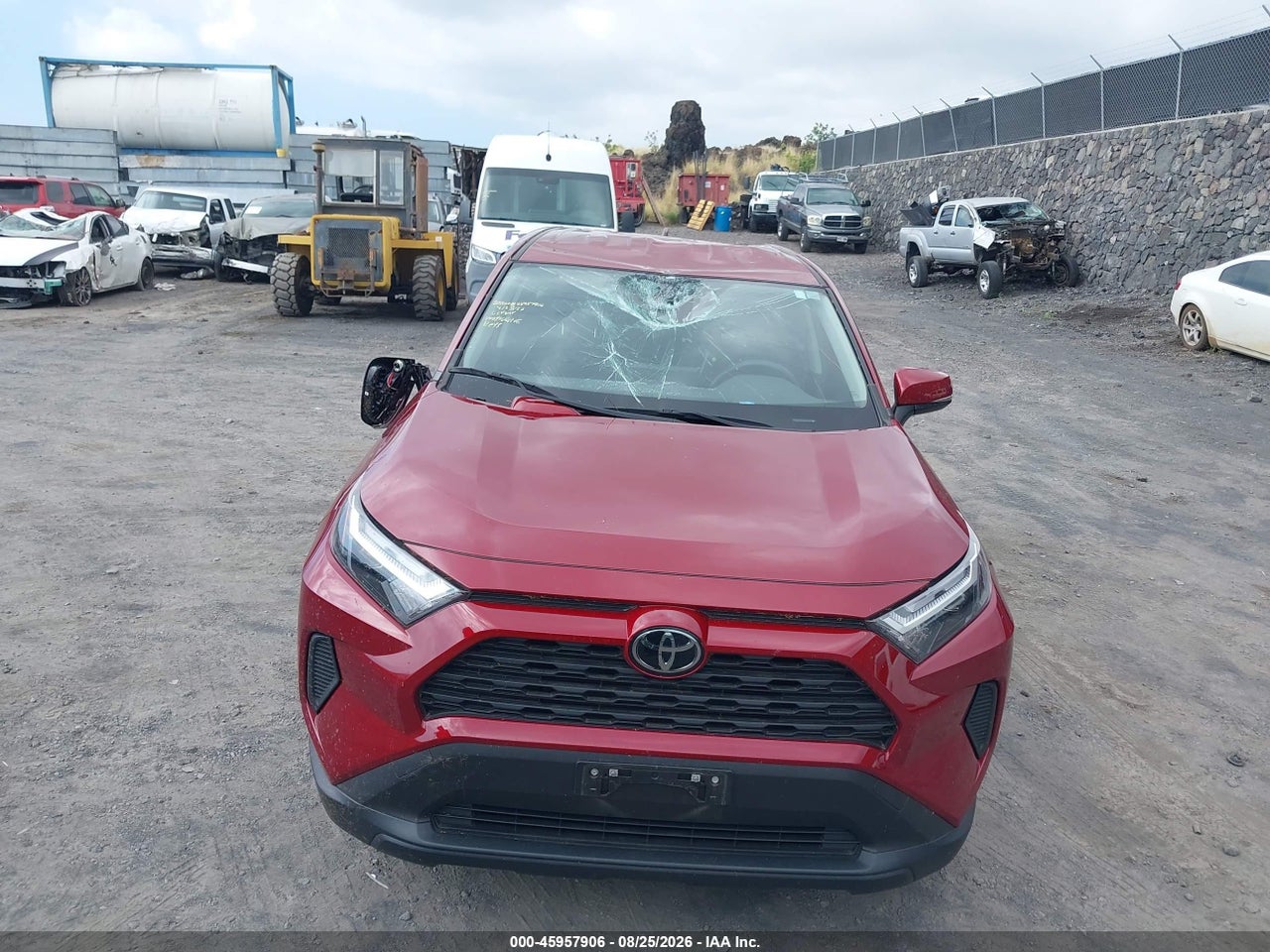 2024 TOYOTA RAV4 LE · 6/11