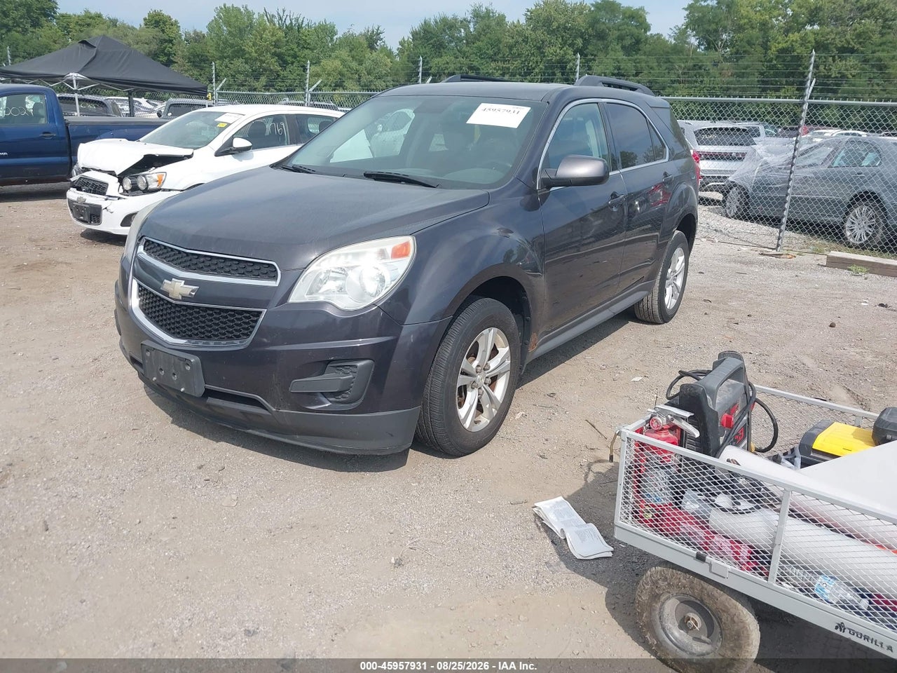 2015 CHEVROLET EQUINOX LT · 2/11