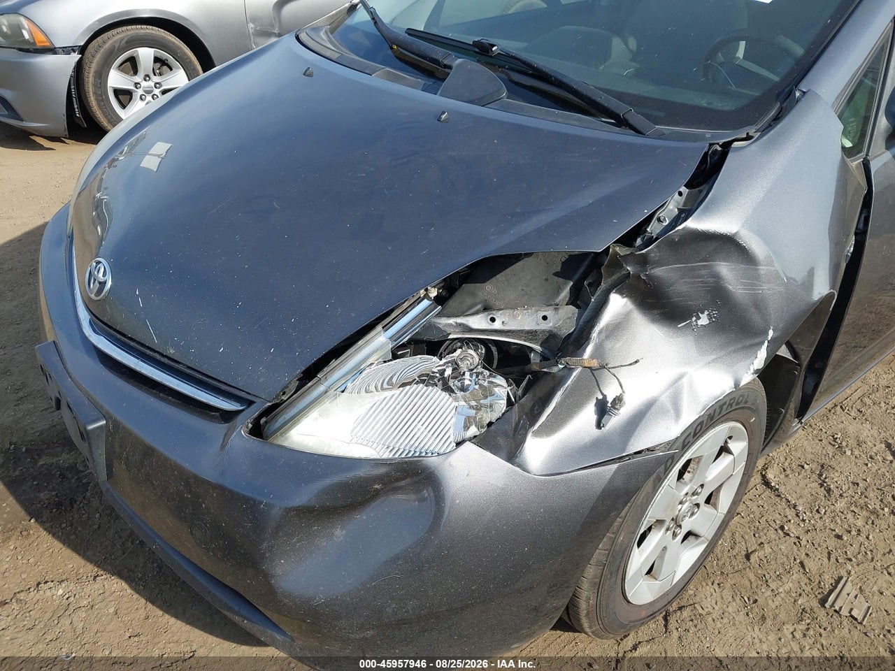 2009 TOYOTA PRIUS   · 6/11