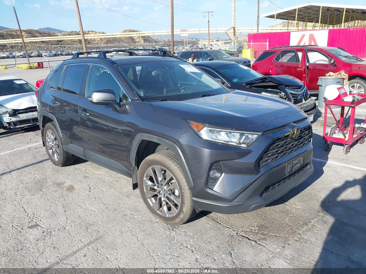 JTMC1RFV3KD****** · 2019 TOYOTA RAV4 XLE PREMIUM