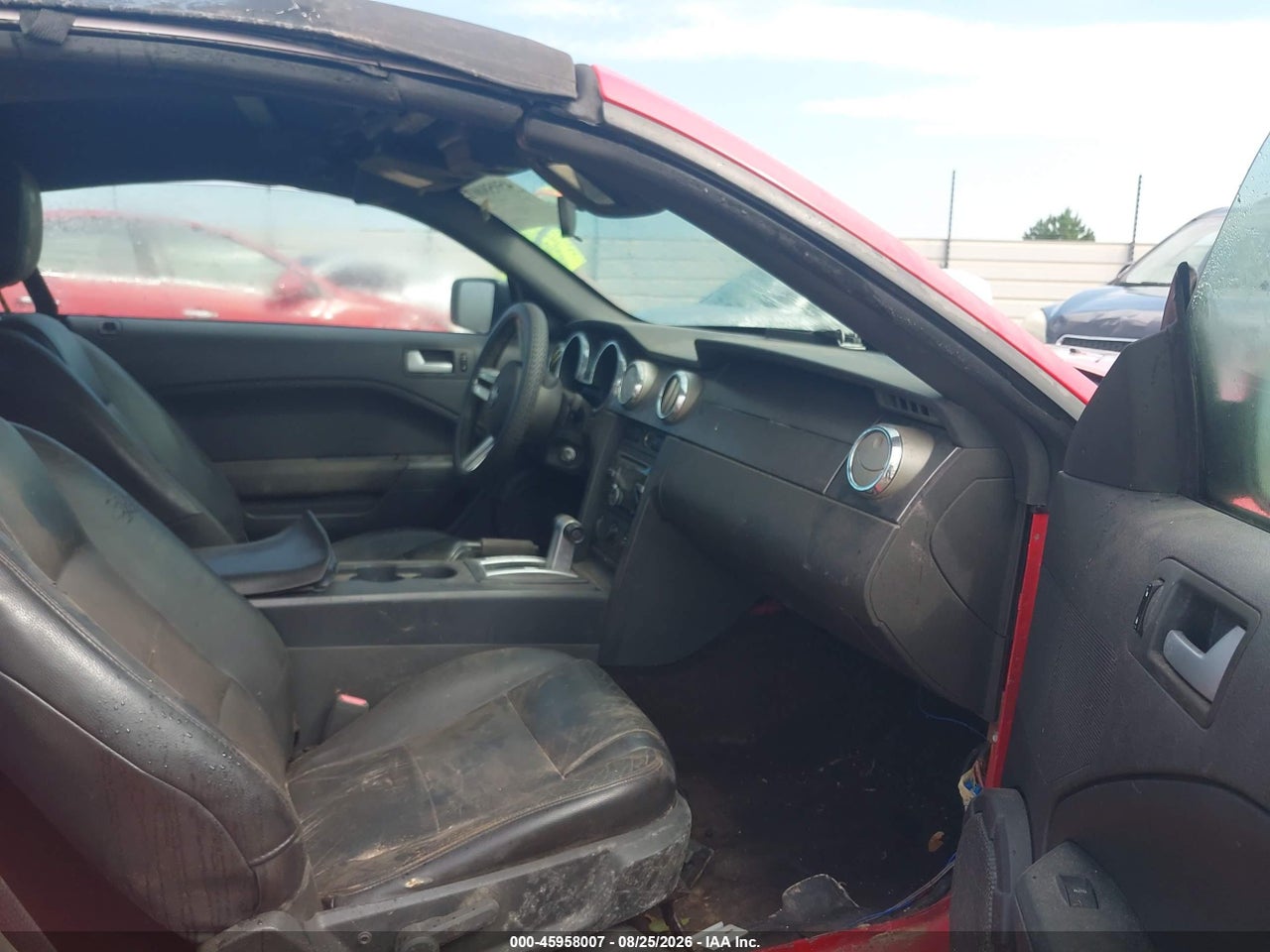 2006 FORD MUSTANG V6 · 5/11