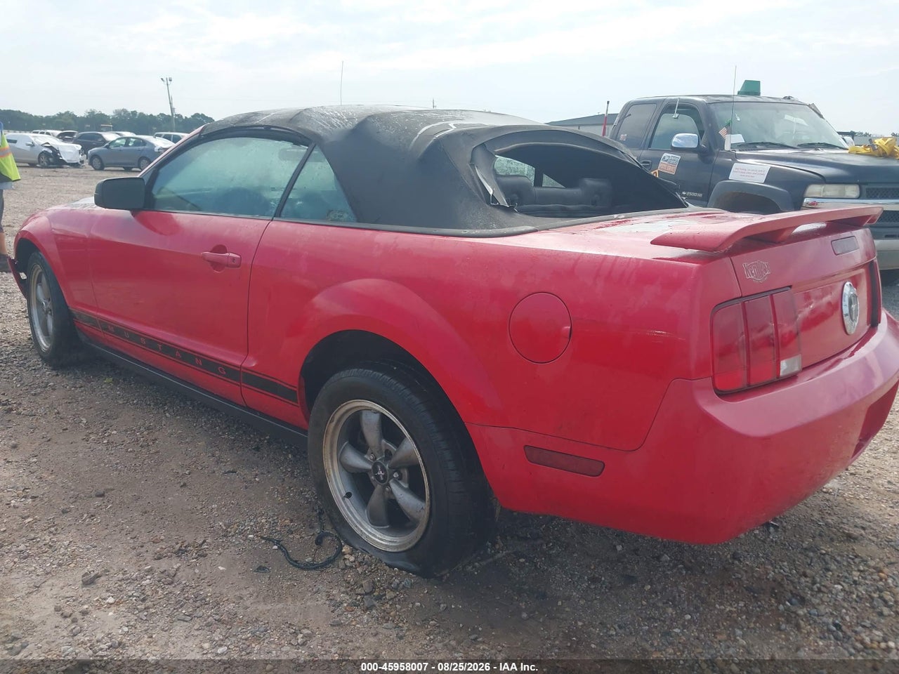 2006 FORD MUSTANG V6 · 3/11