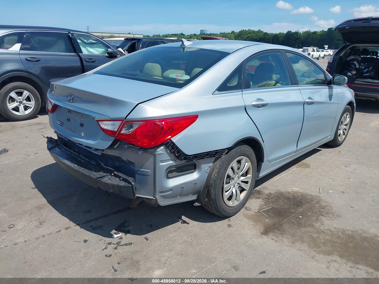 2011 HYUNDAI SONATA GLS · 4/11
