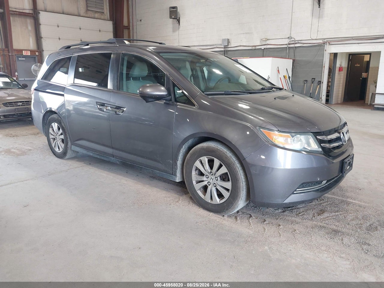 5FNRL5H41GB****** · 2016 HONDA ODYSSEY EX