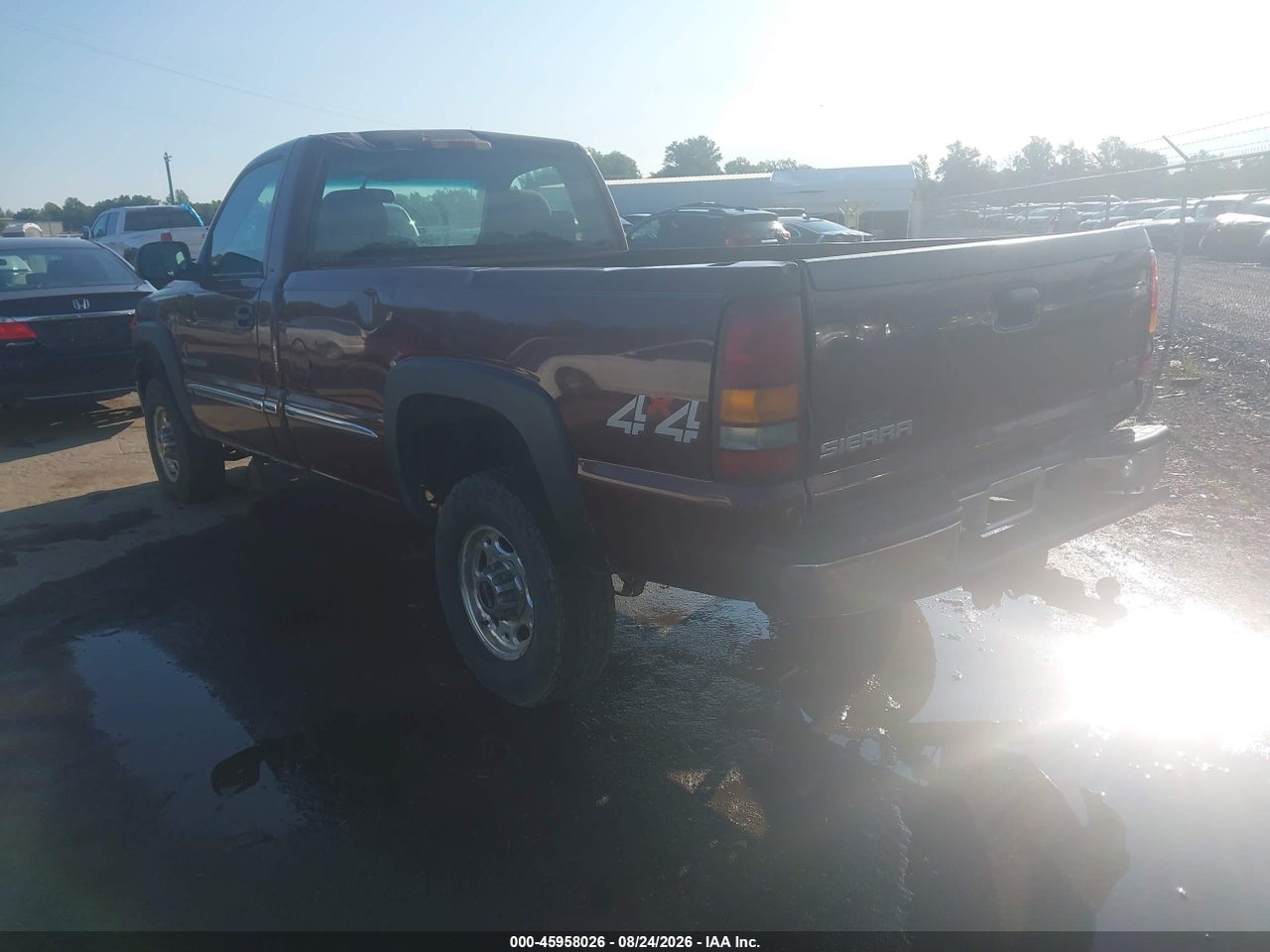2002 GMC SIERRA 2500HD SLE · 3/11