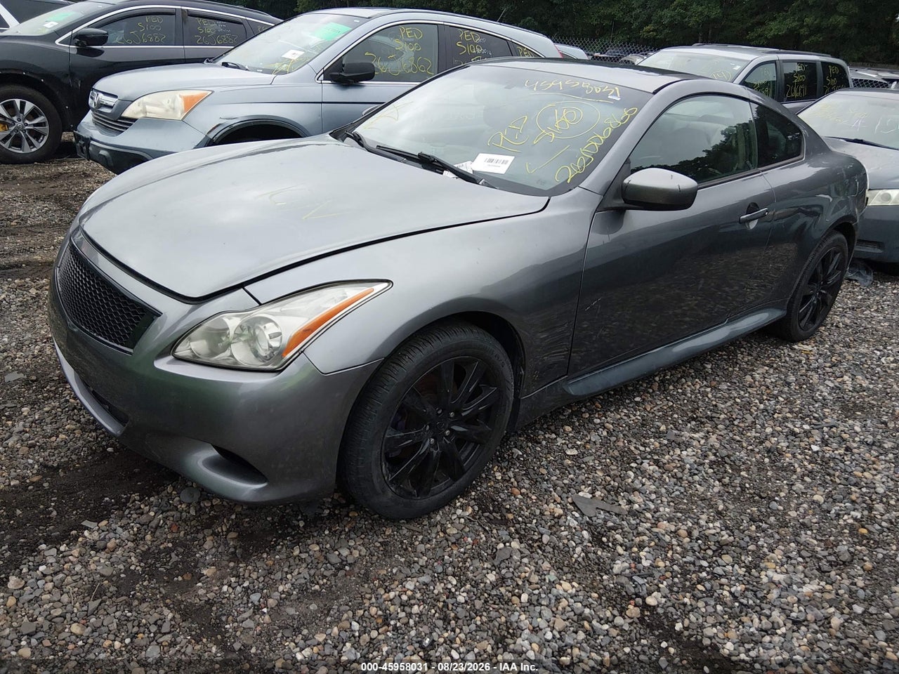 2010 INFINITI G37X · 2/10