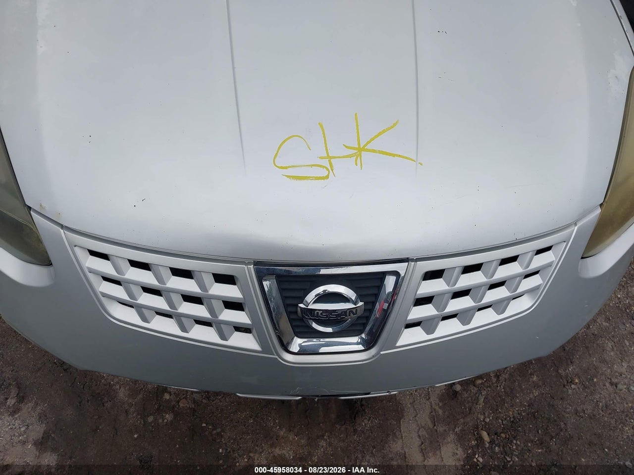2010 NISSAN ROGUE SL · 6/10