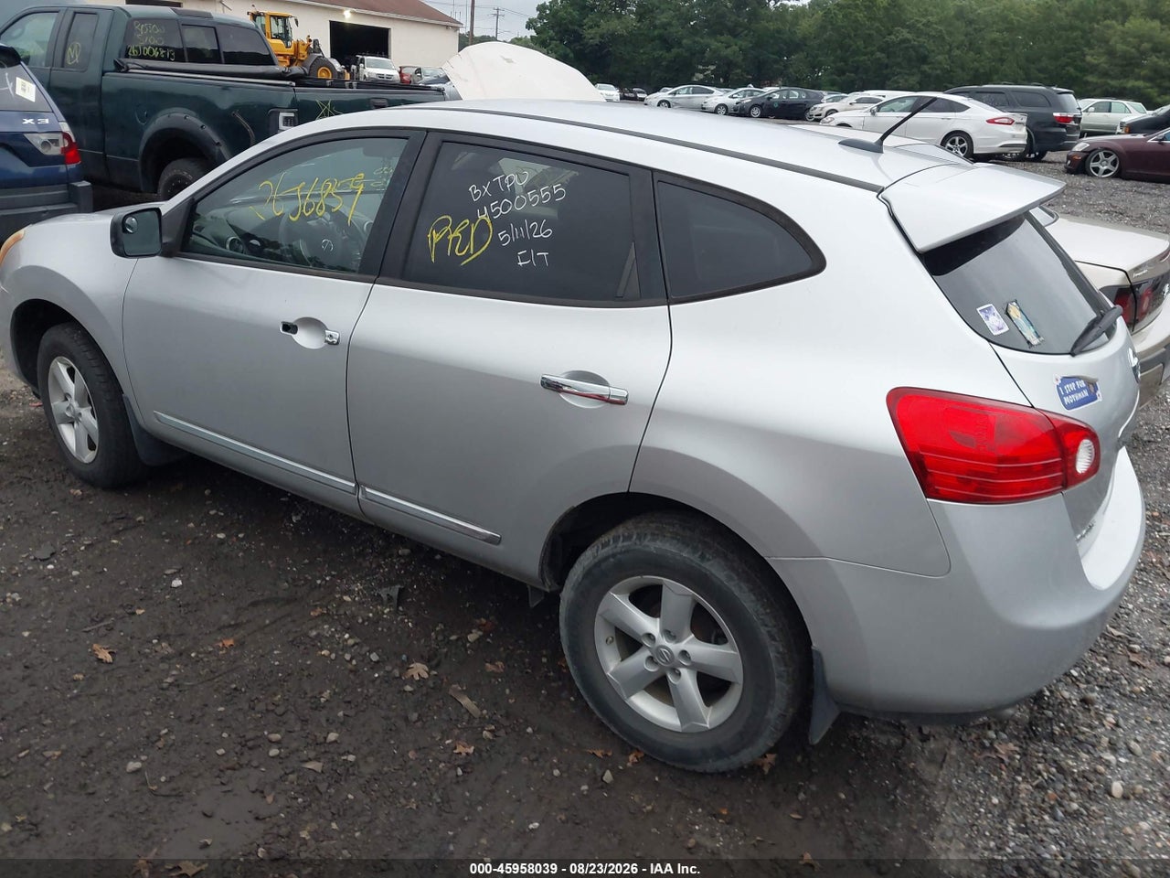 2012 NISSAN ROGUE S · 3/10