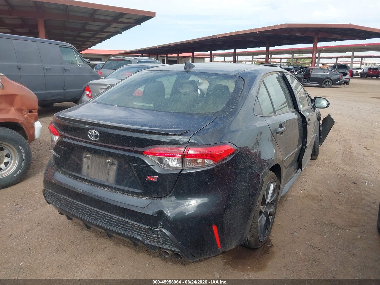 2021 TOYOTA COROLLA SE · 4/11