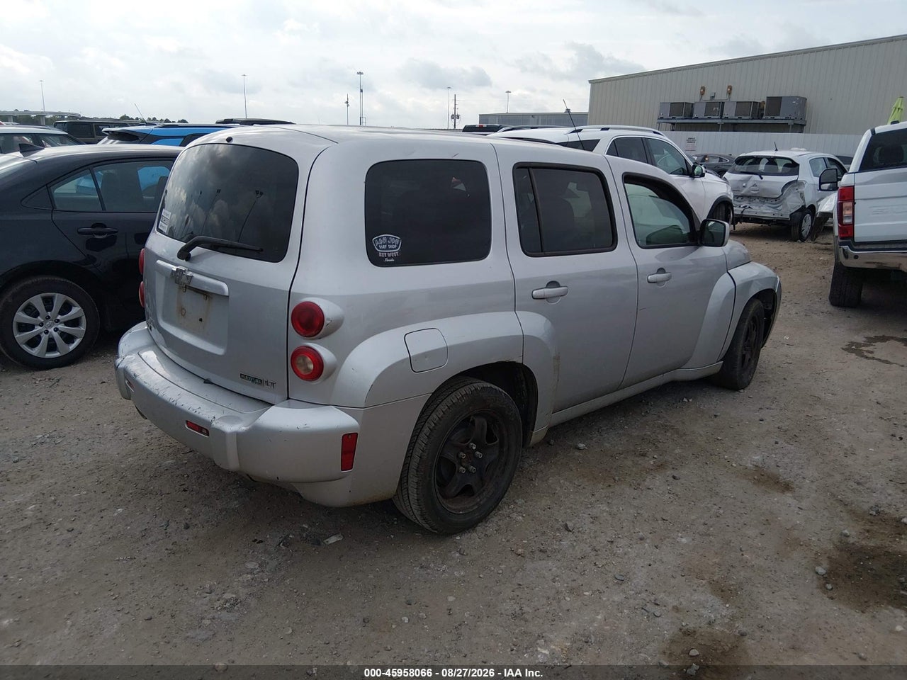 2011 CHEVROLET HHR LT W/1LT · 4/11