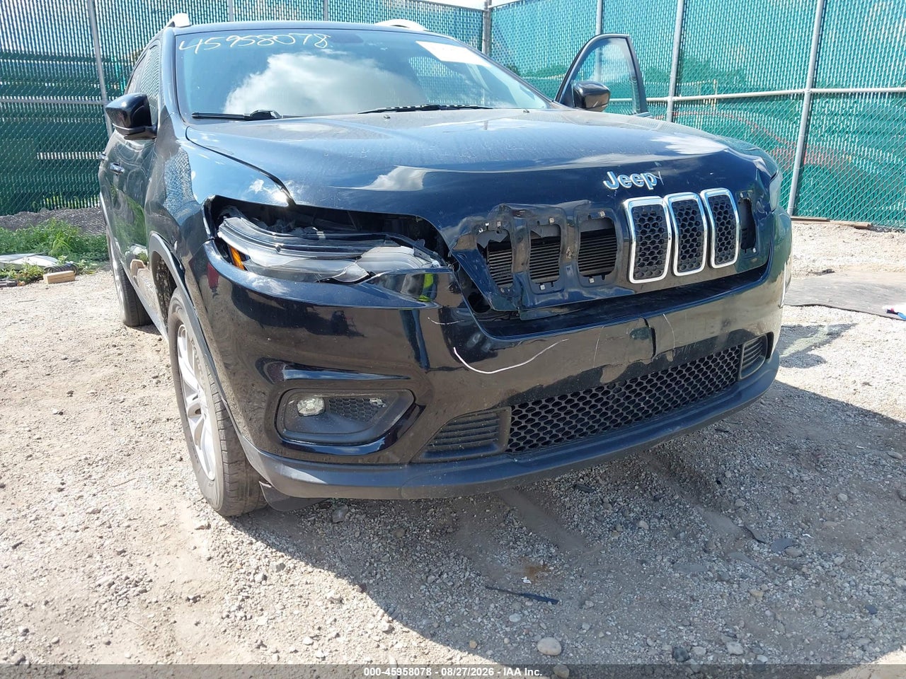 2019 JEEP CHEROKEE LATITUDE 4X4 · 6/11