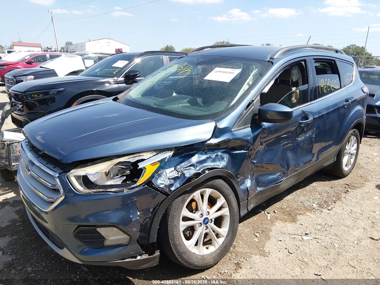 2018 FORD ESCAPE SE · 6/11