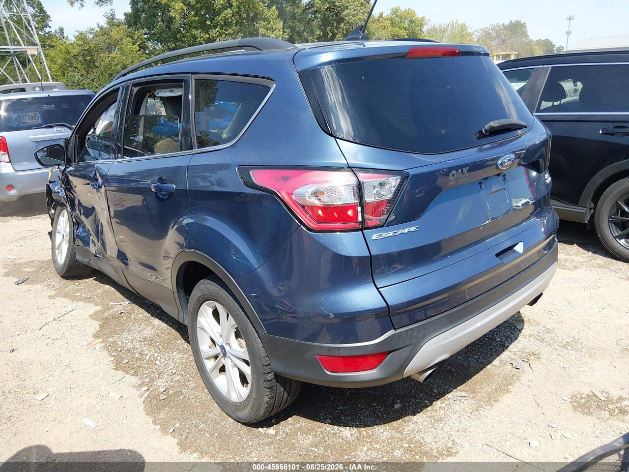 2018 FORD ESCAPE SE · 3/11