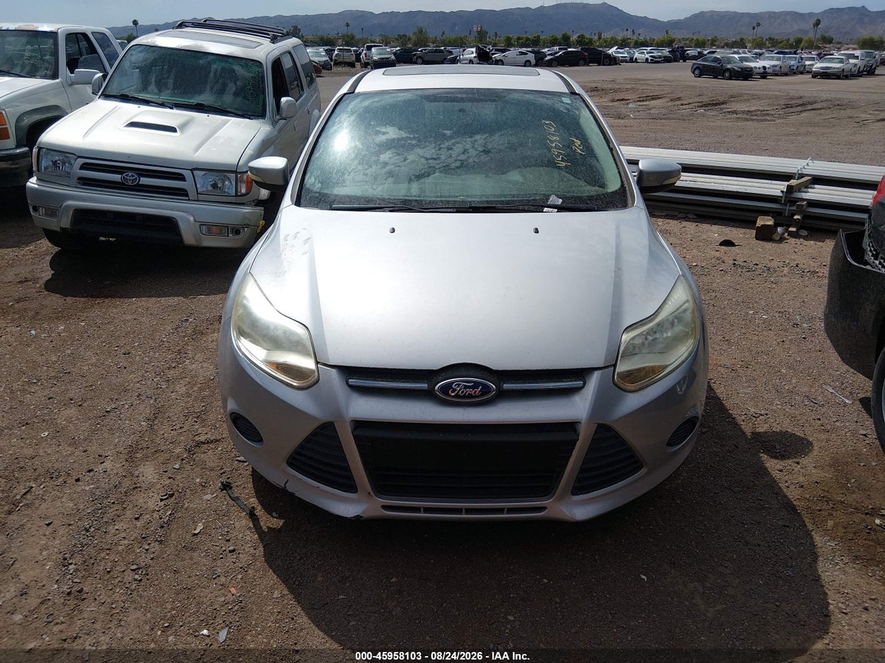 2014 FORD FOCUS SE · 6/10