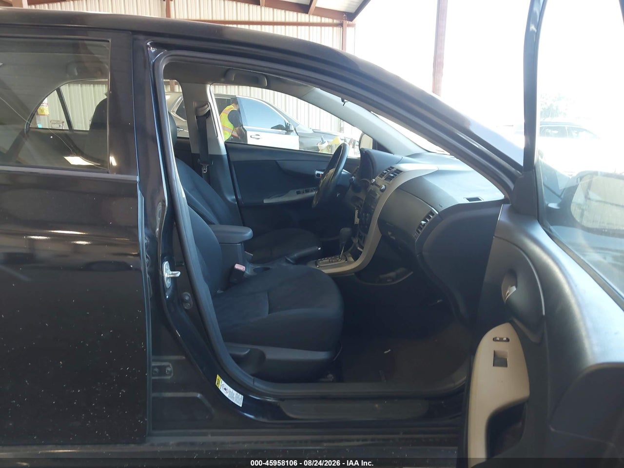 2010 TOYOTA COROLLA S · 5/11