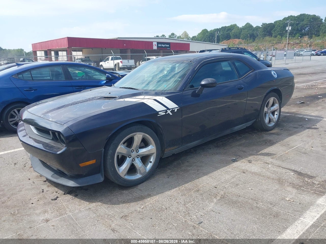 2012 DODGE CHALLENGER SXT · 2/11