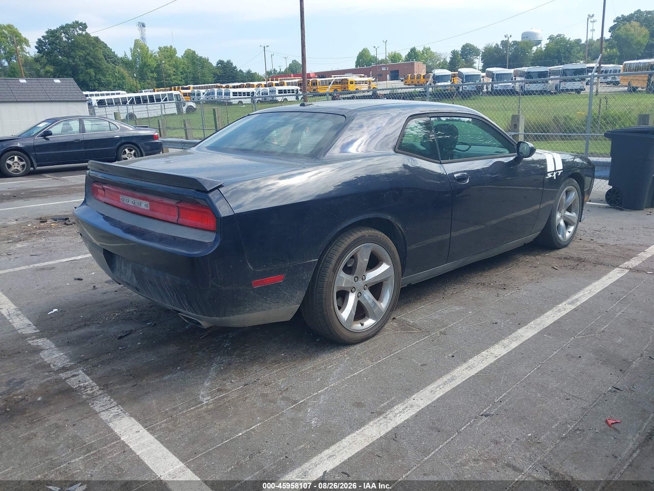 2012 DODGE CHALLENGER SXT · 4/11