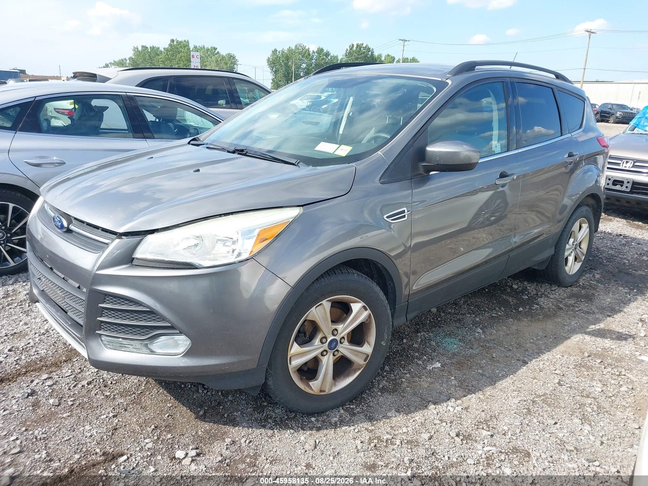 2014 FORD ESCAPE SE · 2/11