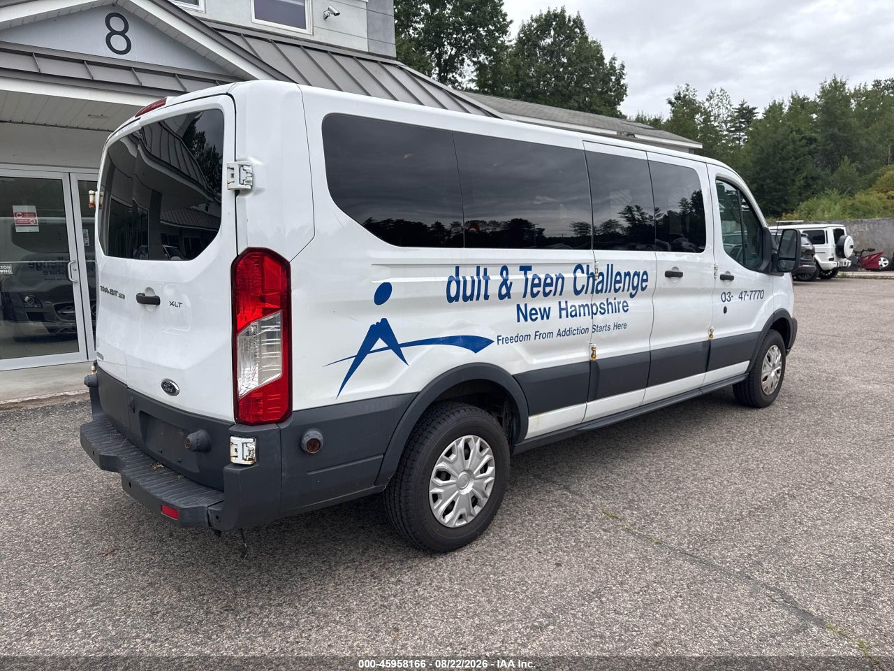 2015 FORD TRANSIT-350 XLT · 4/10