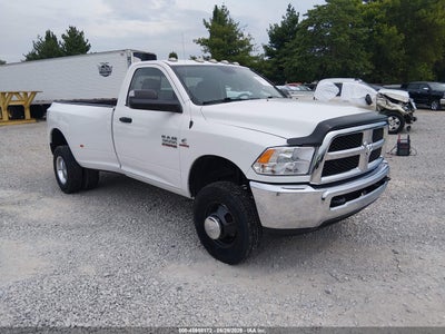 3C63RRAL4JG****** · 2018 RAM 3500 TRADESMAN  4X4 8' BOX
