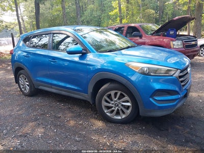 2016 HYUNDAI TUCSON SE