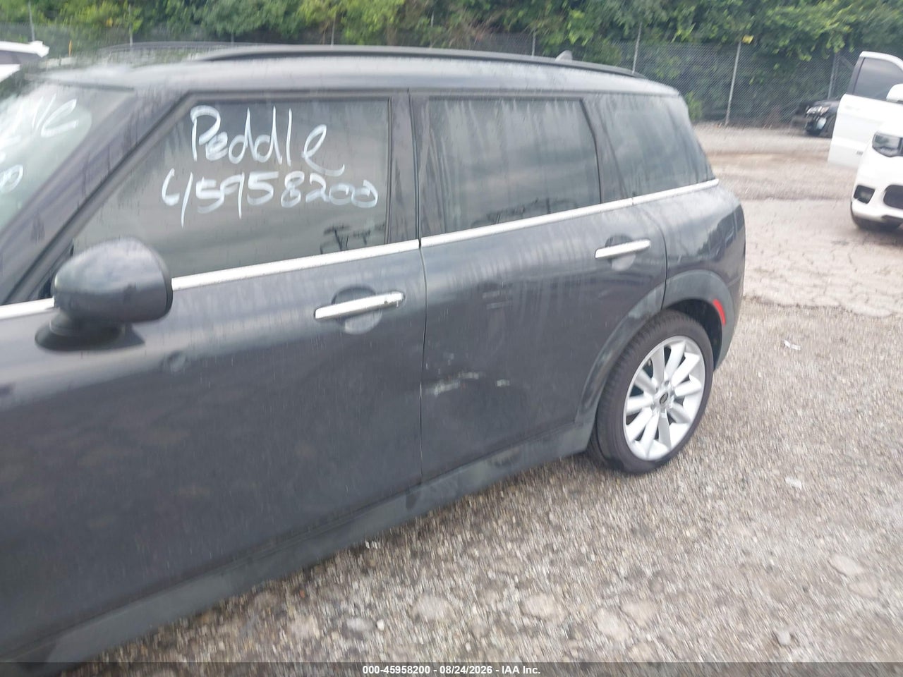 2016 MINI CLUBMAN COOPER S · 6/11