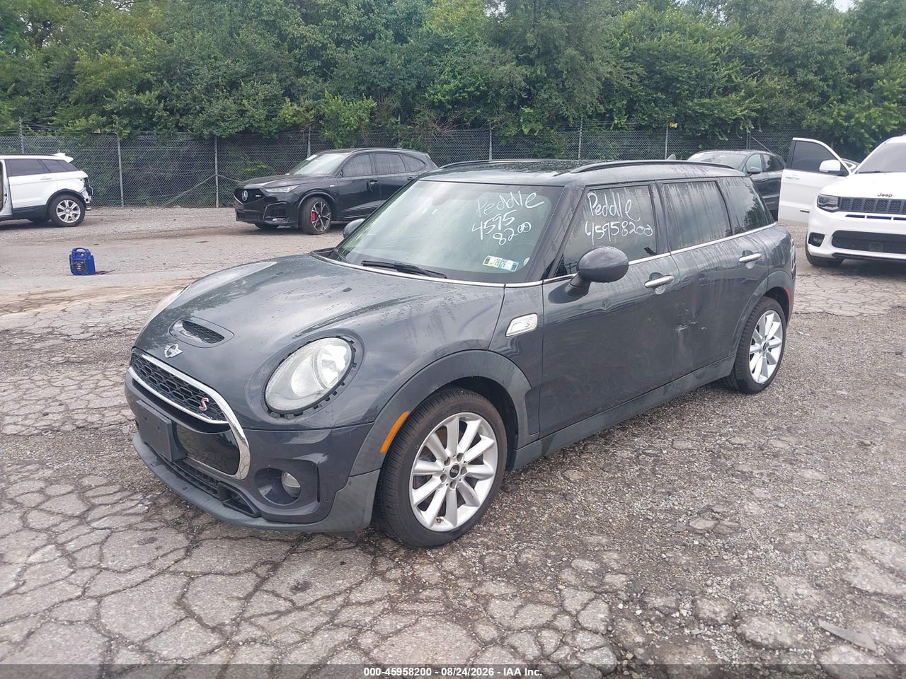2016 MINI CLUBMAN COOPER S · 2/11