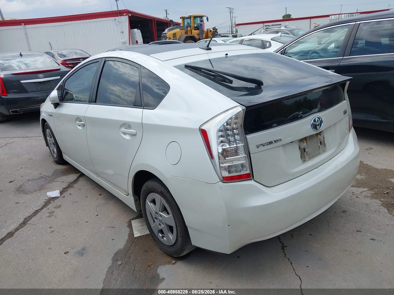 2010 TOYOTA PRIUS III · 3/11