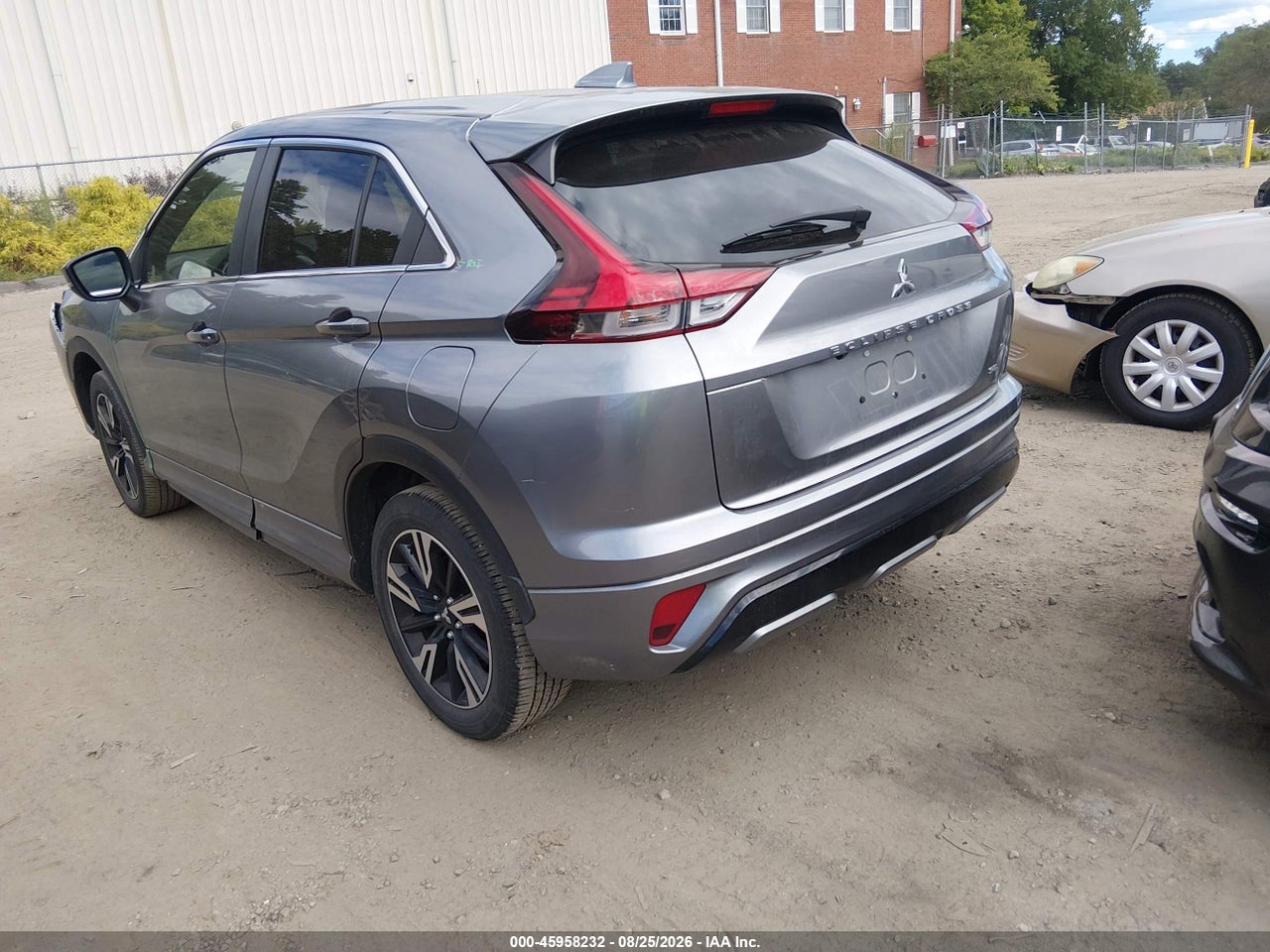 2023 MITSUBISHI ECLIPSE CROSS SE S-AWC/SEL S-AWC · 3/11