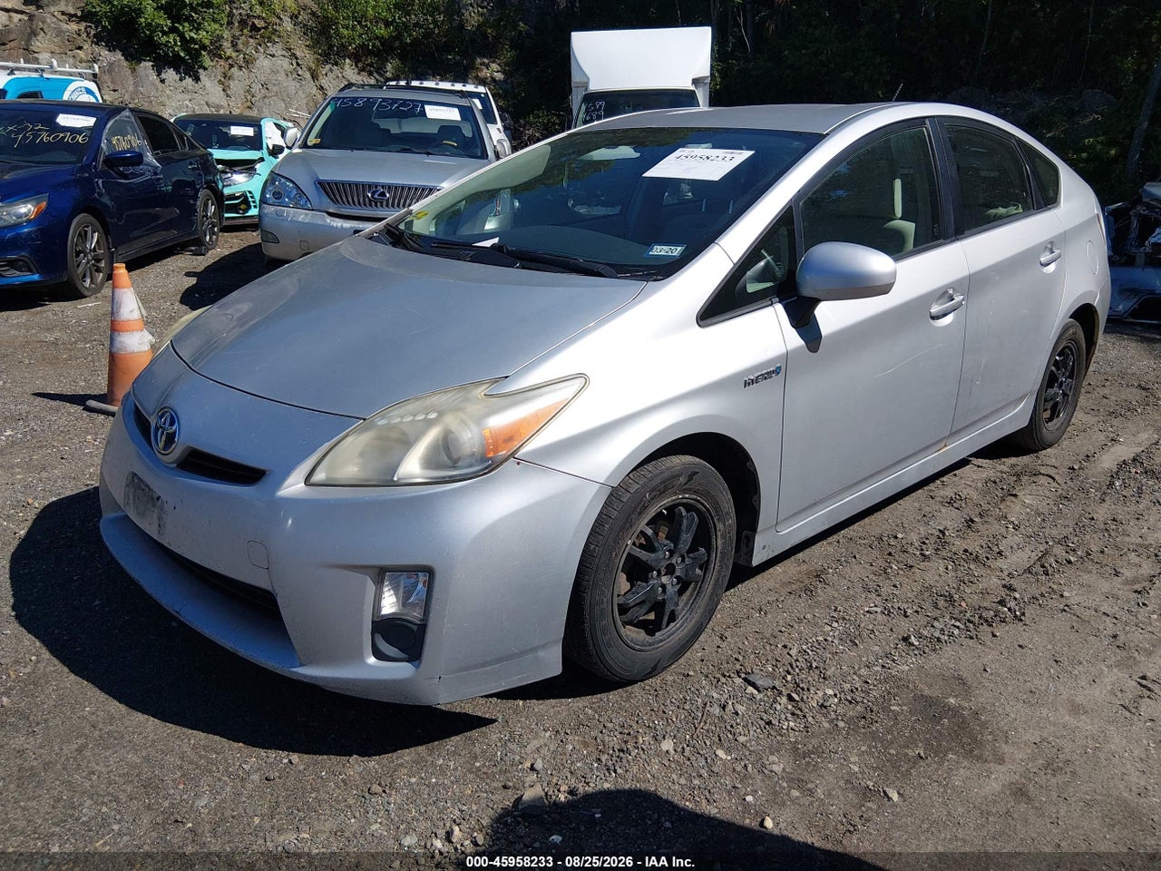 2010 TOYOTA PRIUS II · 2/11