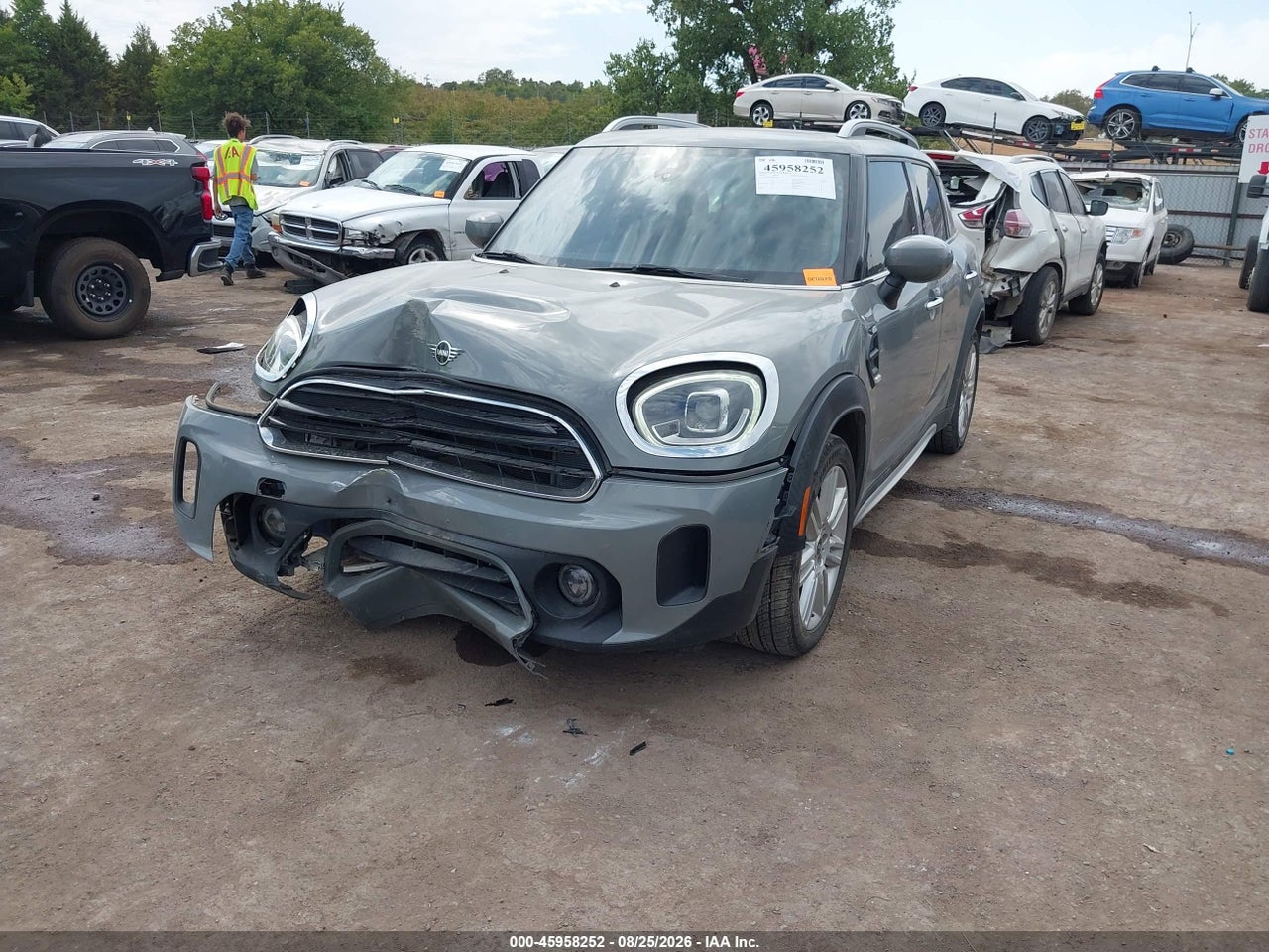 2022 MINI COUNTRYMAN COOPER · 2/11