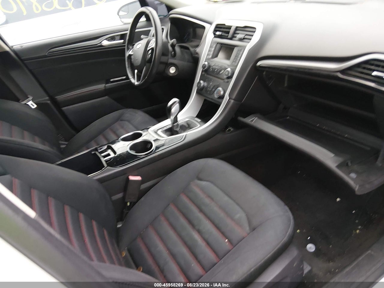 2013 FORD FUSION SE · 5/10