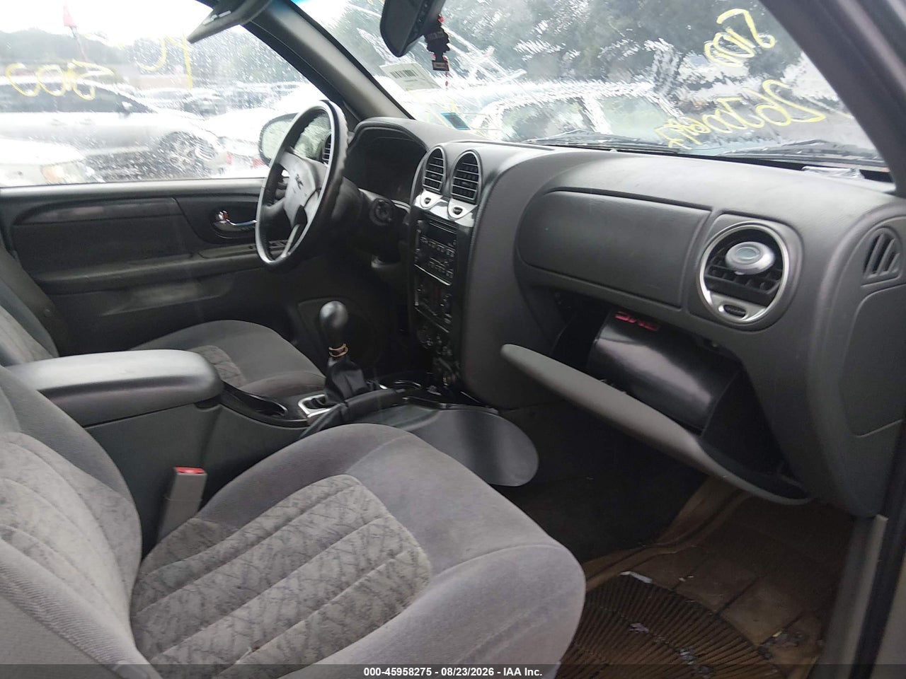 2003 GMC ENVOY SLE · 5/10