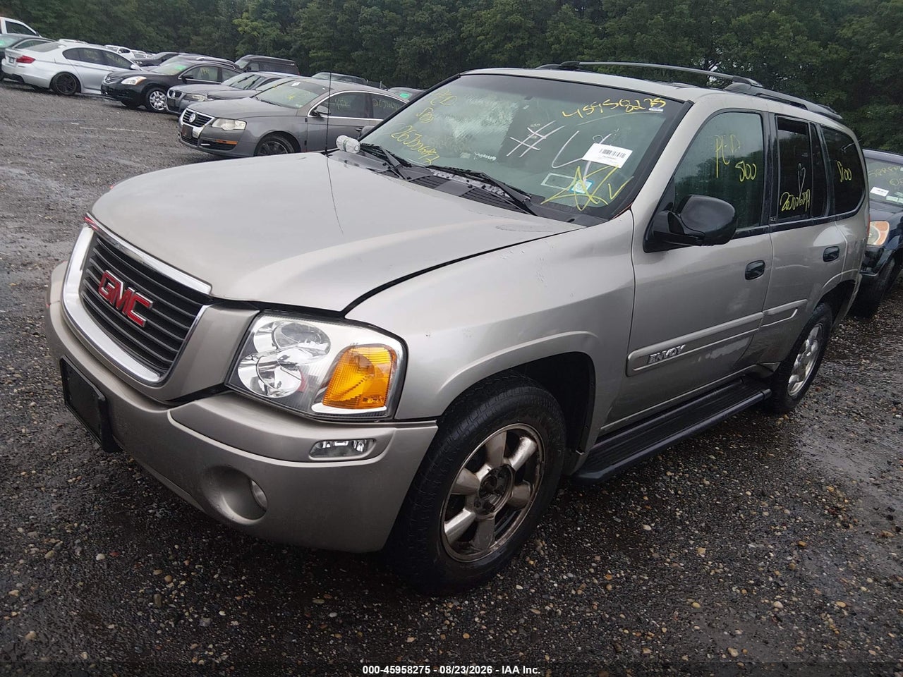 2003 GMC ENVOY SLE · 2/10
