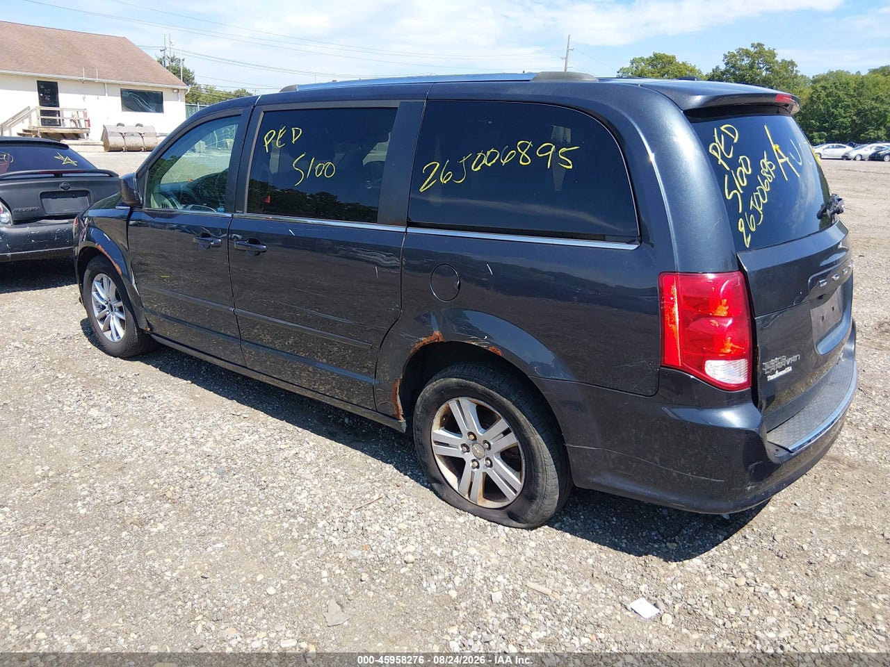 2013 DODGE GRAND CARAVAN CREW · 3/10