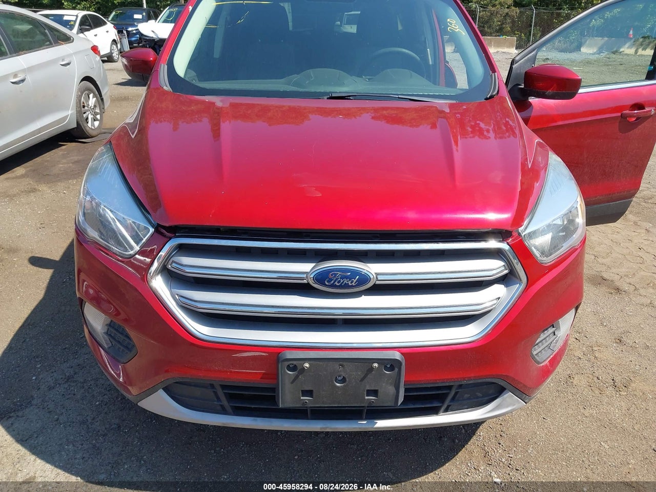 2017 FORD ESCAPE SE · 6/11