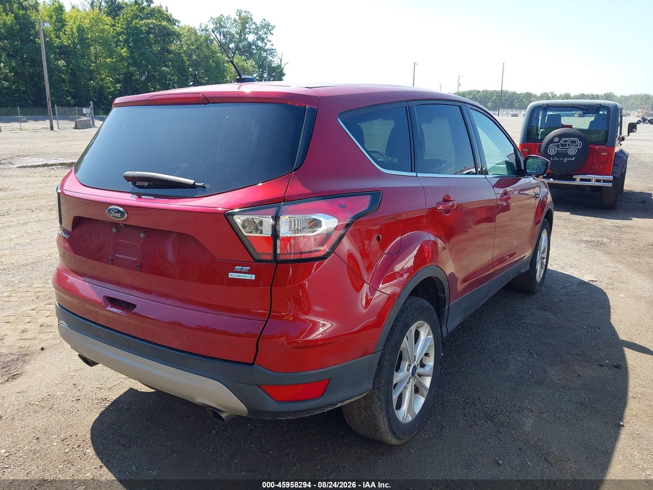 2017 FORD ESCAPE SE · 4/11