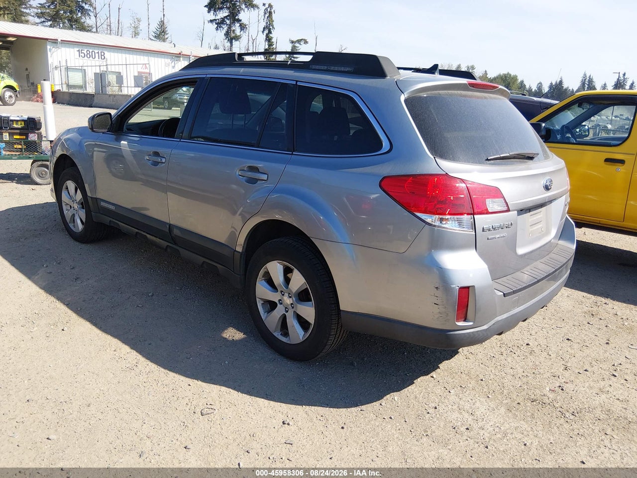 2011 SUBARU OUTBACK 2.5I LIMITED · 3/11