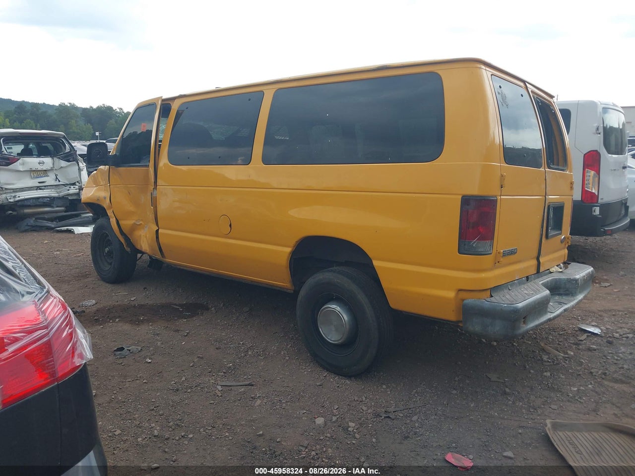 2006 FORD E-250 COMMERCIAL/RECREATIONAL · 3/11
