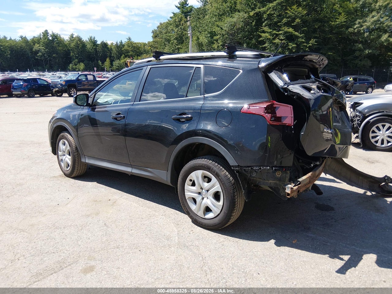 2014 TOYOTA RAV4 LE · 3/6