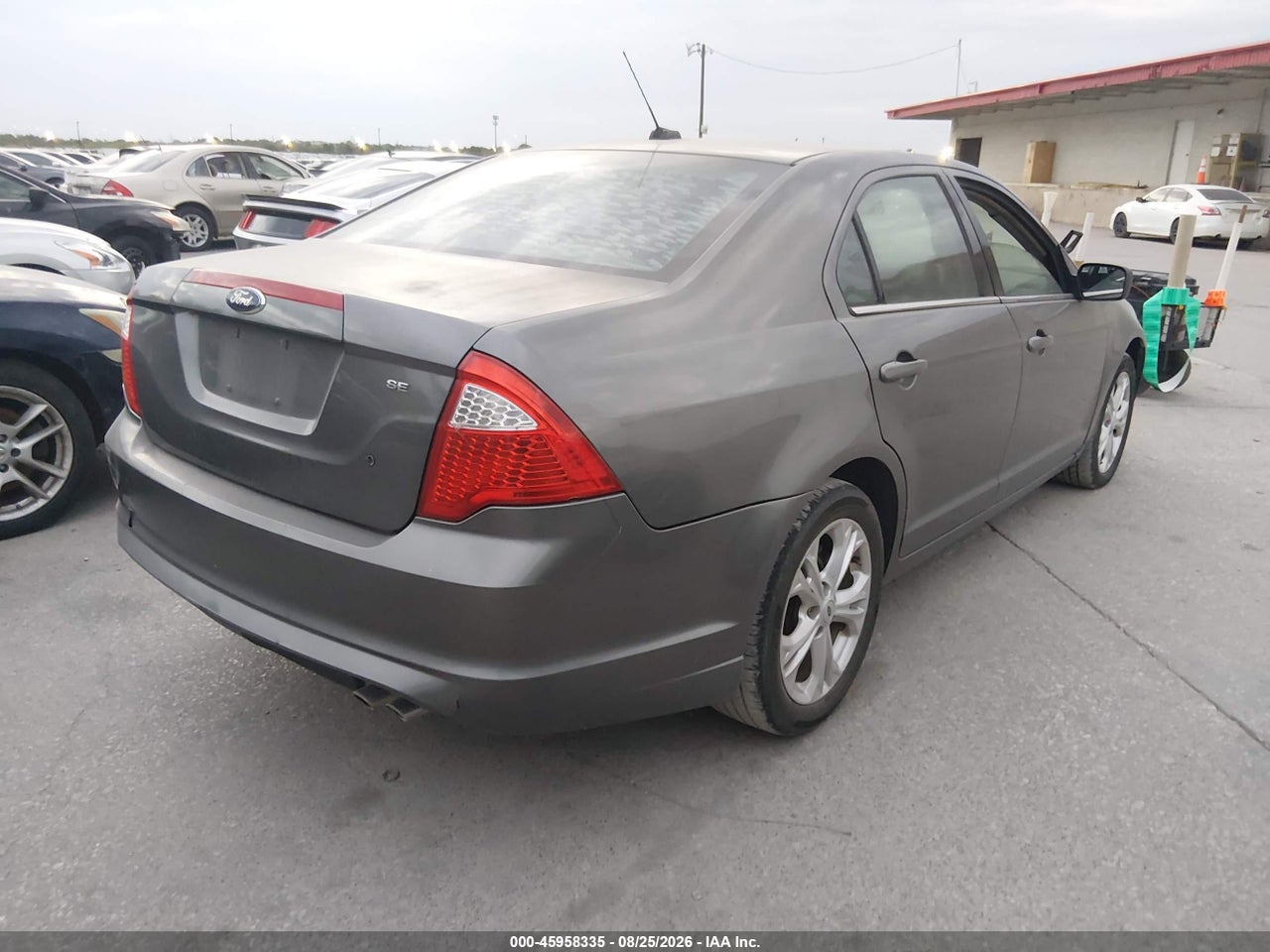 2012 FORD FUSION SE · 4/11