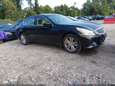 2013 INFINITI G37X