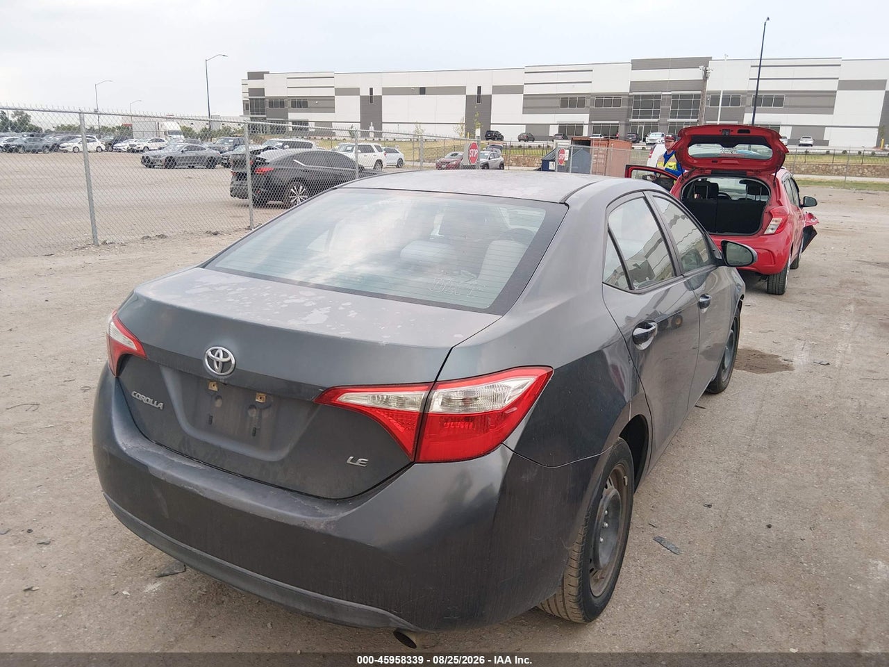 2014 TOYOTA COROLLA LE · 4/10
