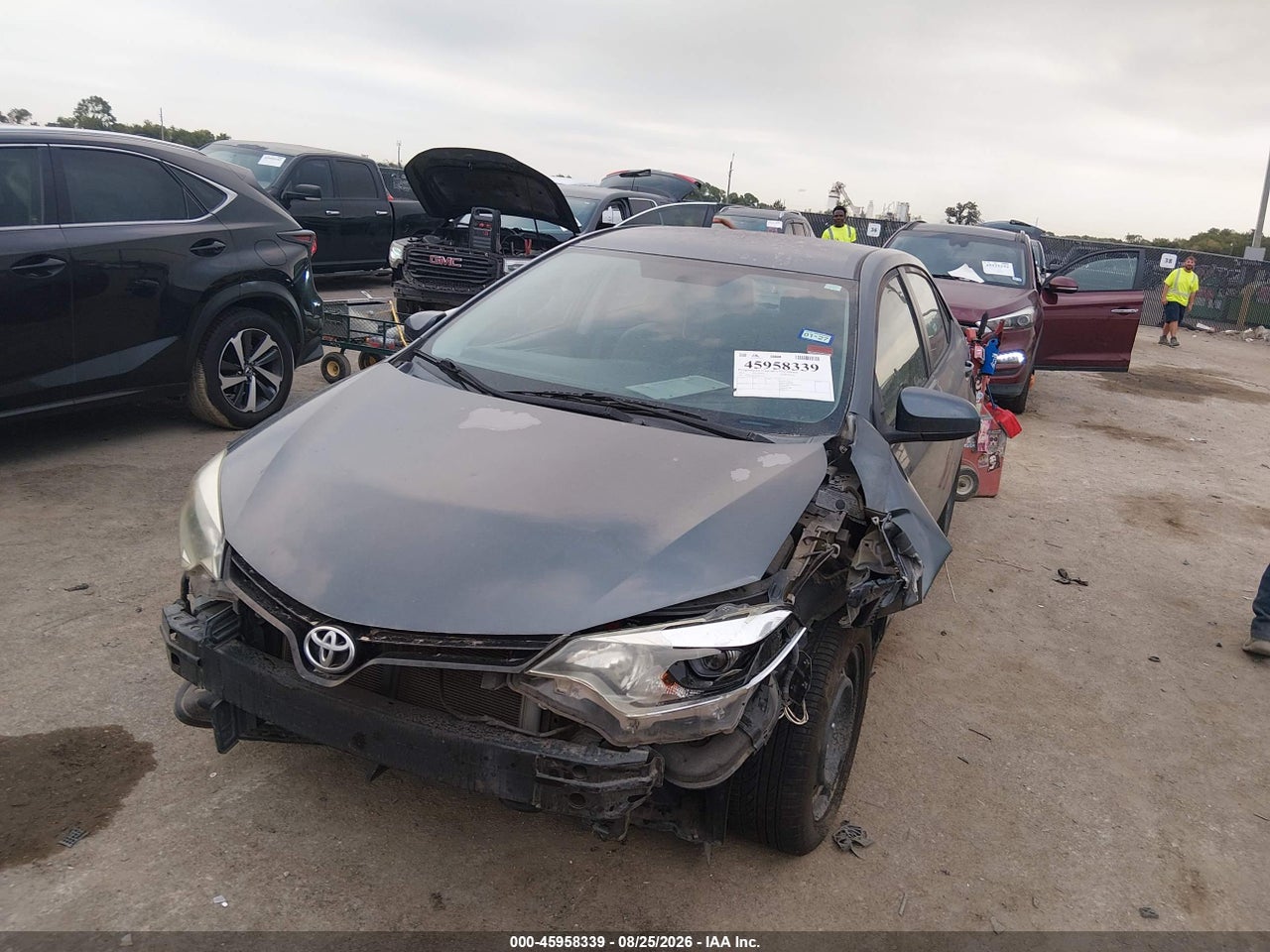 2014 TOYOTA COROLLA LE · 2/10