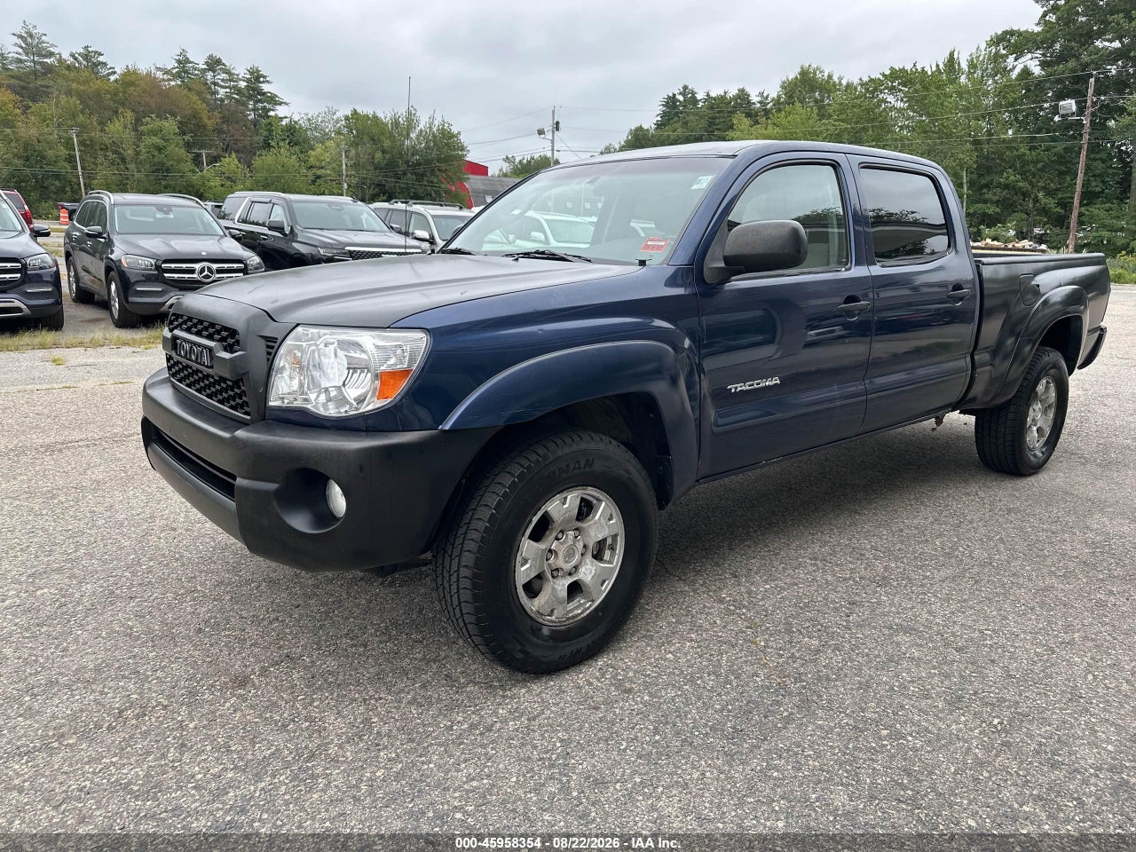 2006 TOYOTA TACOMA BASE V6 · 2/10