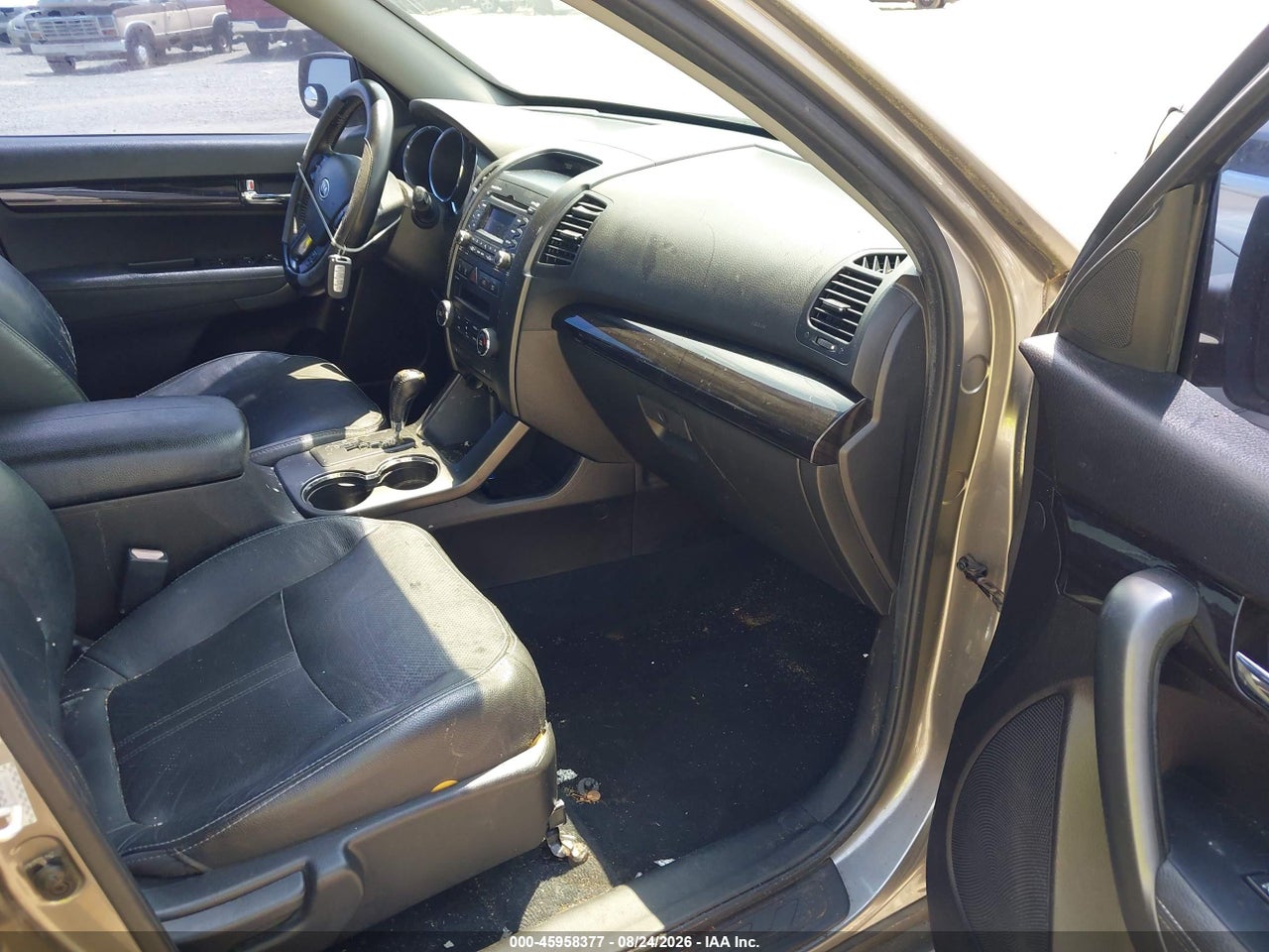 2011 KIA SORENTO EX V6 · 5/11