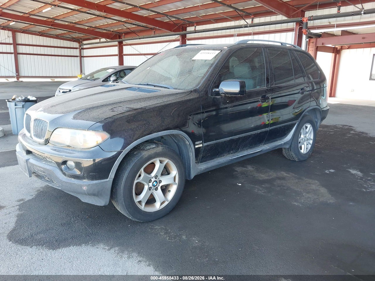 2005 BMW X5 3.0I · 2/11