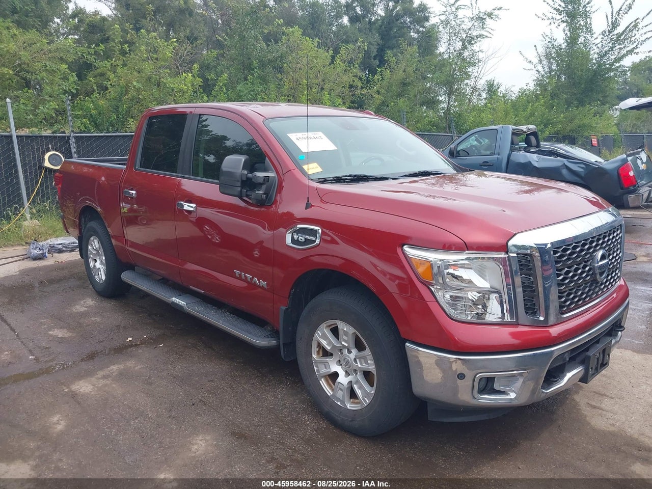 1N6AA1E56HN****** · 2017 NISSAN TITAN SV